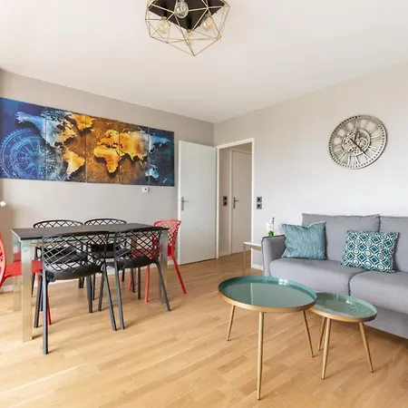 Apartment La Dolce By Plaza Chessy (Seine-et-Marne)